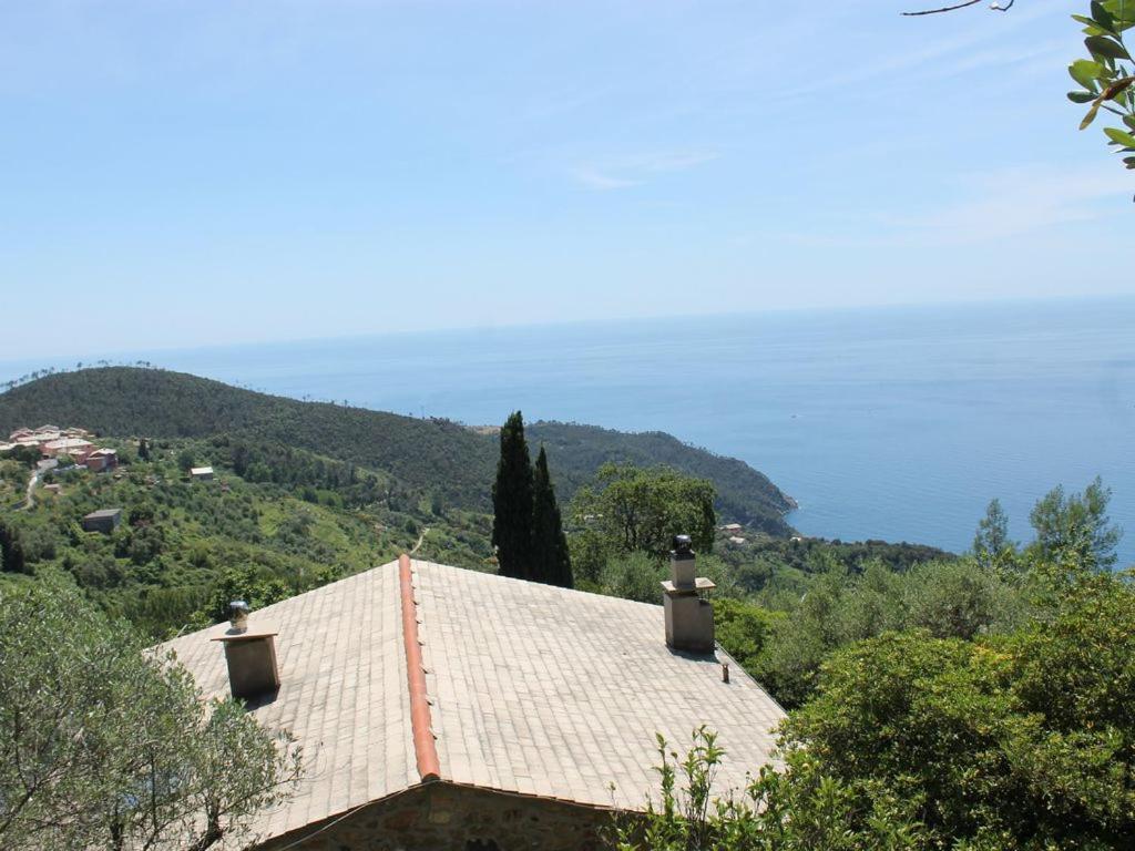 Cottage La Torre Del Pittore Bonassola Extérieur photo