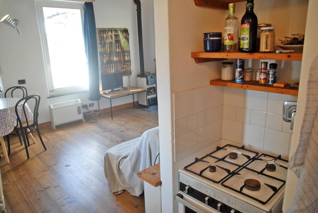 Cottage La Torre Del Pittore Bonassola Extérieur photo